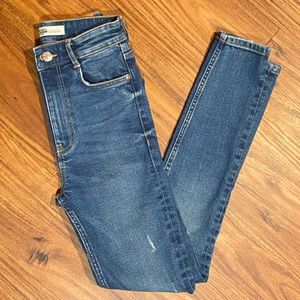 Zara Jeans